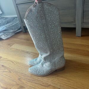 Rhinestone Cowboy Boots | Size: 7.5